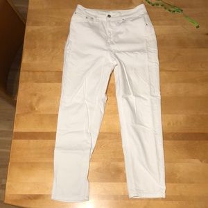 White mom jeans